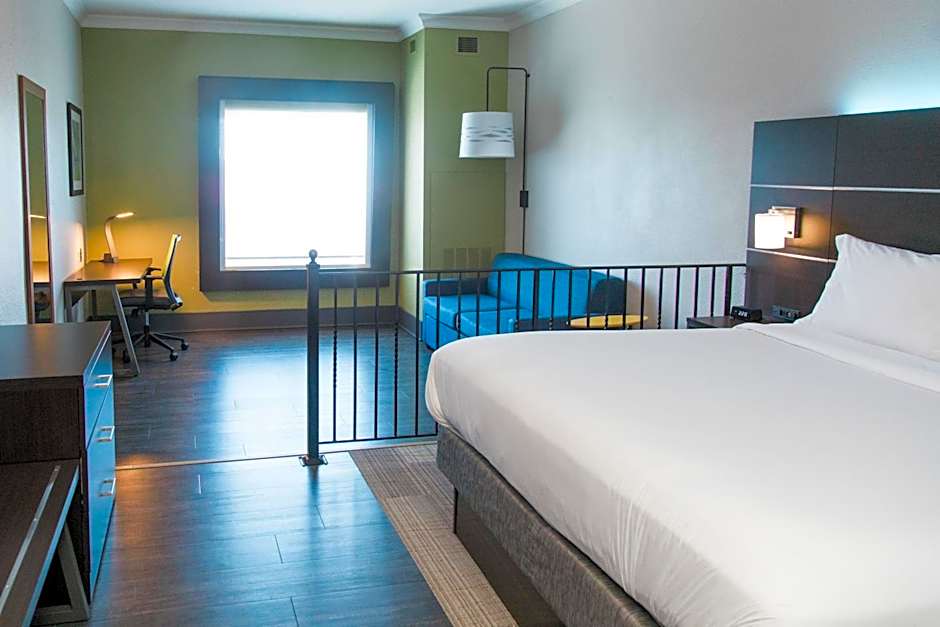 Holiday Inn Express Hotel & Suites Columbia-Fort Jackson By IHG