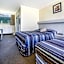 Top of the Town Hotel Motel
