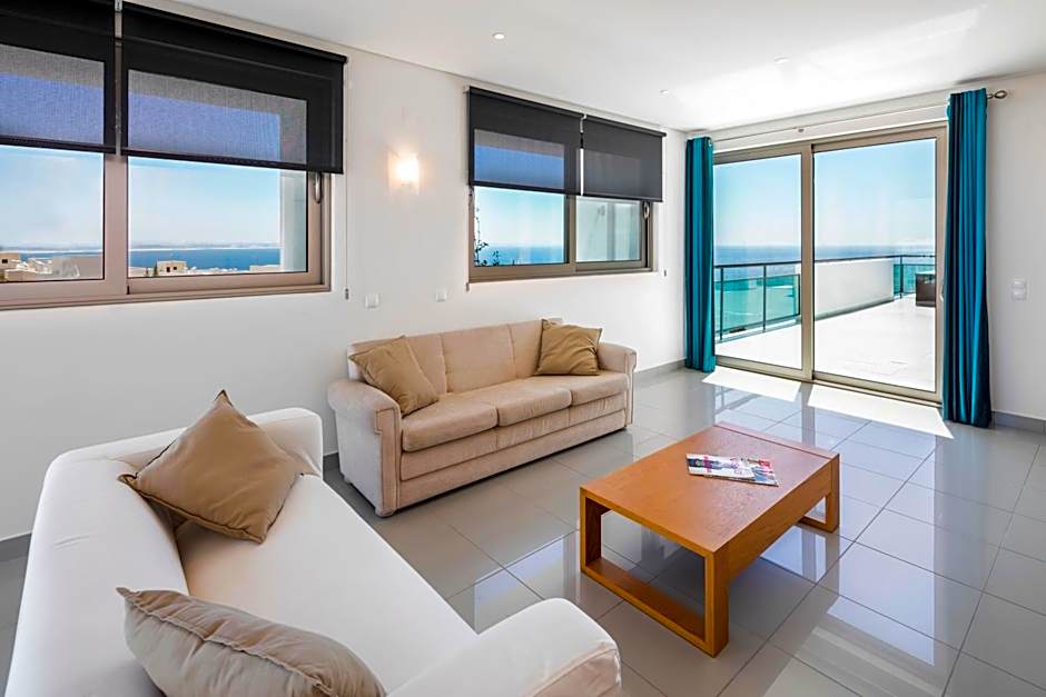 Villa Doris Suites