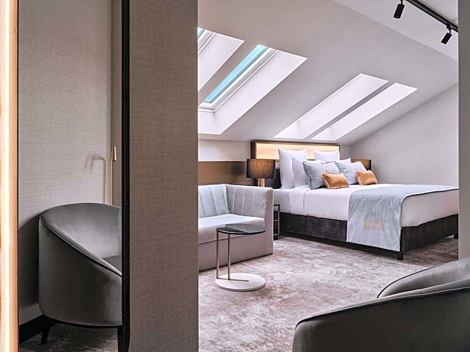 Crown Krakow - Handwritten Collection