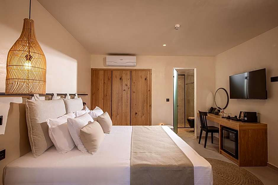 Indigo Suites Collection Adults Only