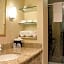 Holiday Inn Hotel Pewaukee-Milwaukee West By IHG