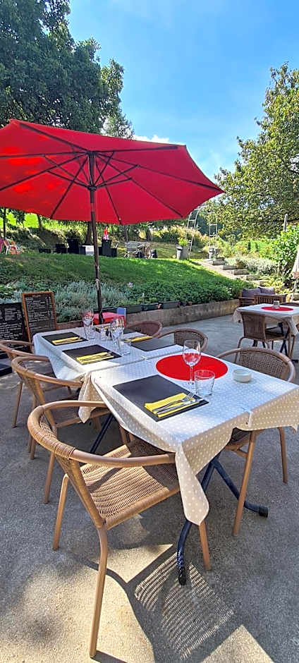 Hotel et Appart'Hotel Restaurant L'Adray