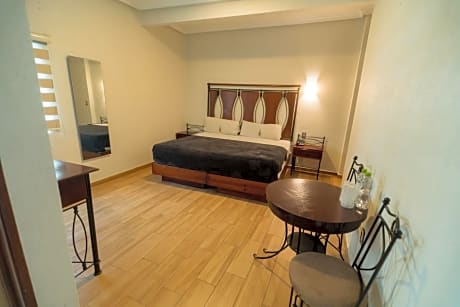 Queen Room