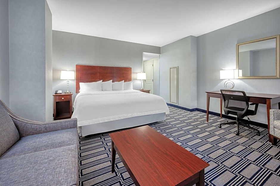 Hampton Inn By Hilton & Suites Providence