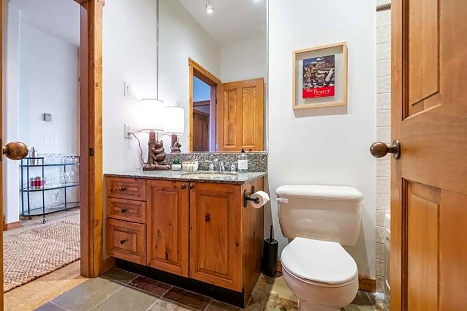 Taluswood Ridge by Outpost Whistler