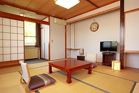 Economy Japanese-Style Room with Private Bathroom -Annex