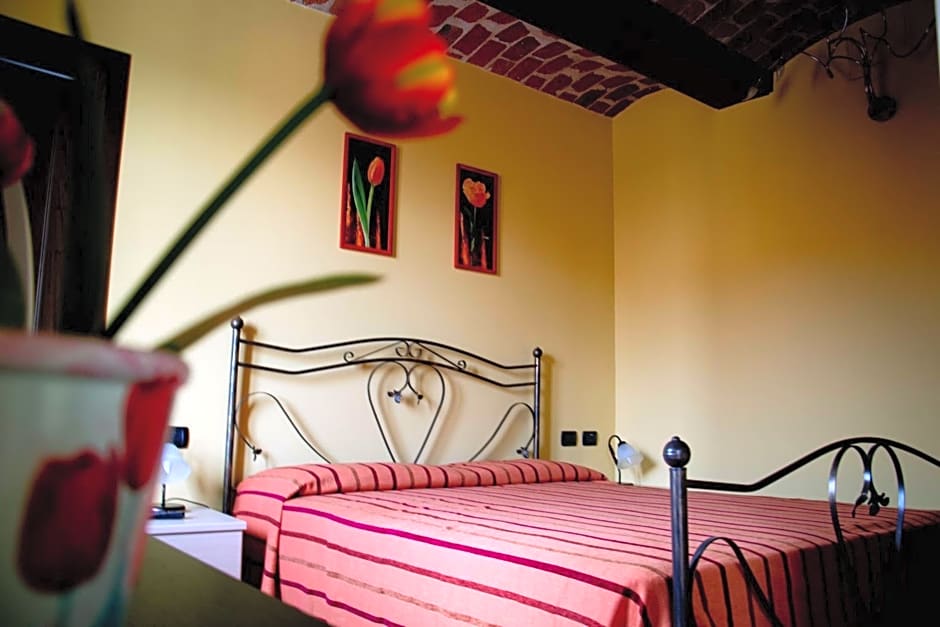 Agriturismo Monbertola B&B – Govone, NY