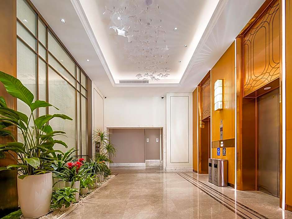 Vienna International Hotel Guangzhou Railway Station Sanyuanli Metro Station