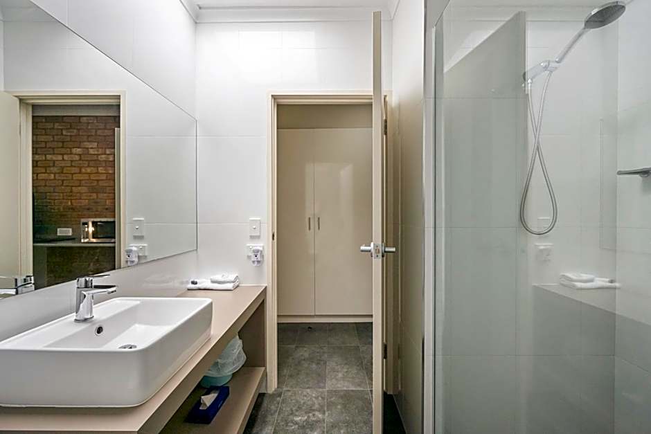 National Hotel Complex Bendigo