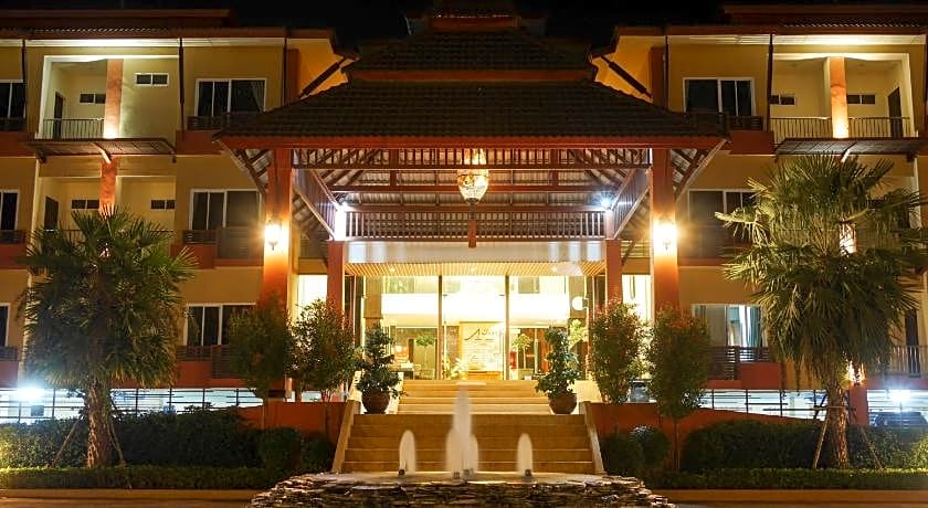 Phufa Waree Chiangrai Resort (SHA Extra Plus)
