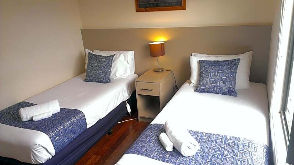 Oval Motel - Murray Bridge