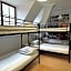 Hostel Universus