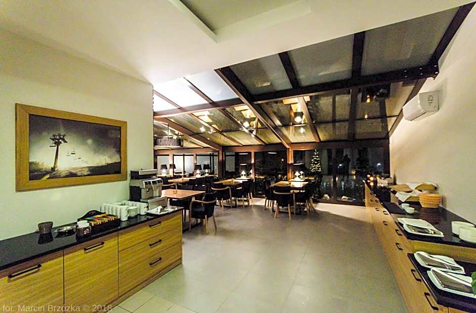 Hotel Kompleks Beskid z basenem i stokiem narciarskim - blisko Babiej Góry