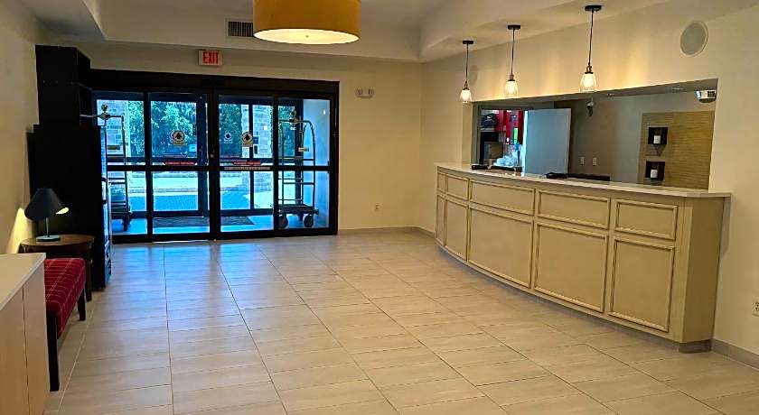 Garner Hotel Mahwah By IHG