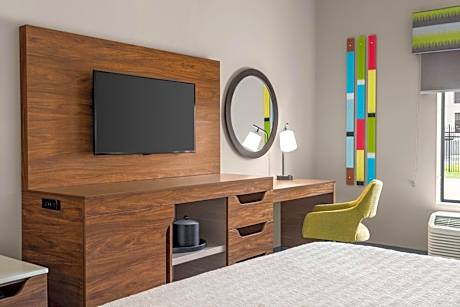 King Room with Sofa Bed