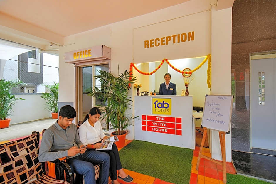FabHotel White House - Nr. Sinhagad Speciality Hospital