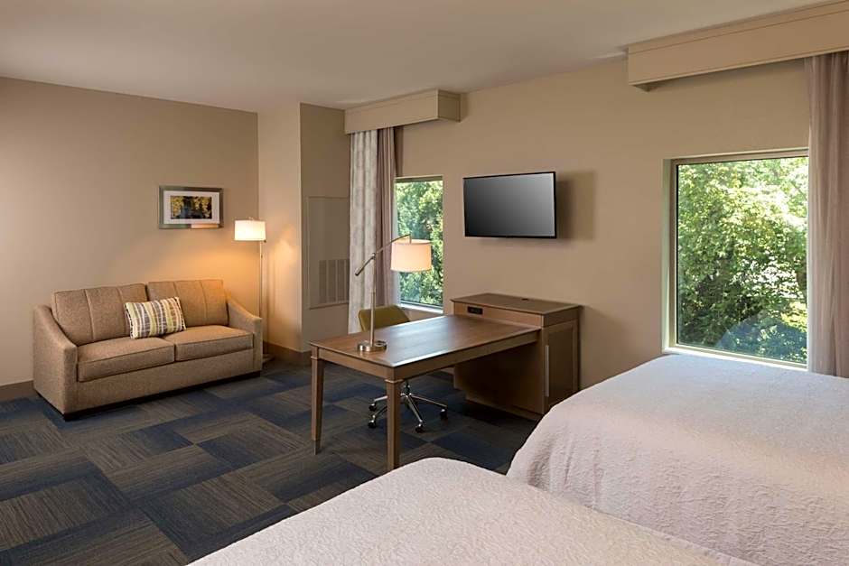 Hampton Inn By Hilton & Suites-Asheville Biltmore Village, NC