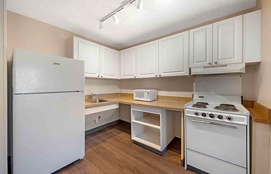 Extended Stay America Suites - Fort Lauderdale - Cypress Creek - NW 6th Way