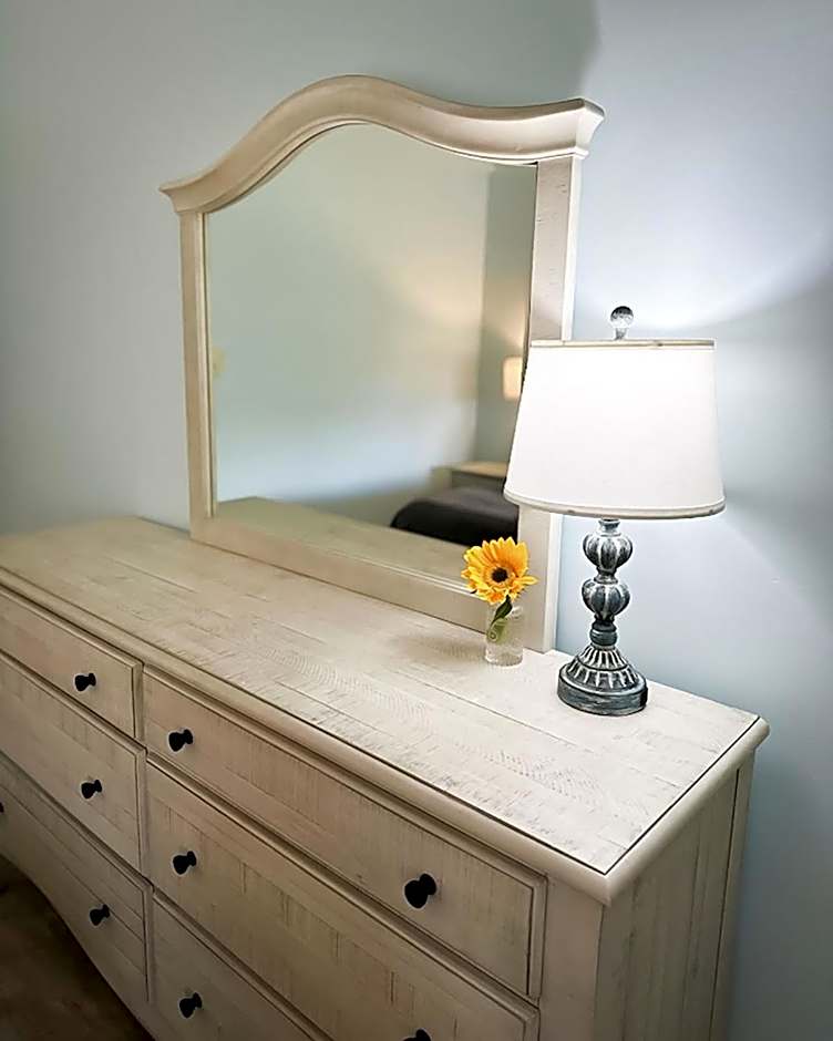 The General Stanton Inn