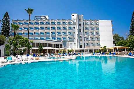 Papouis Protaras Hotel