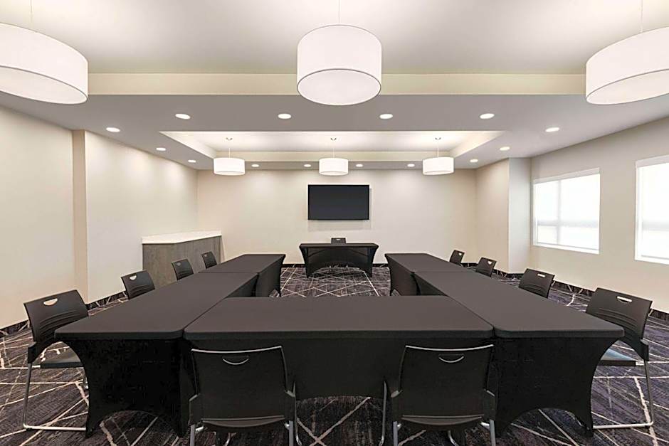 Microtel Inn & Suites by Wyndham Boisbriand