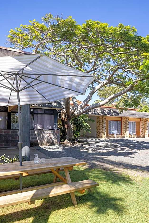 South Pacific Palms Motor Inn