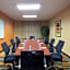 Fairfield Inn & Suites by Marriott Newark Liberty International Airport