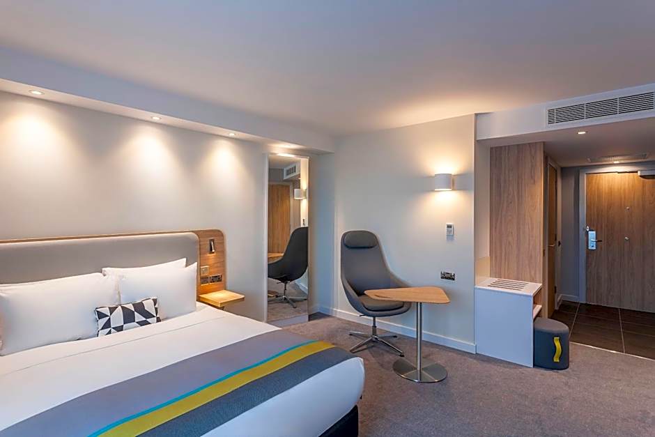 Holiday Inn Express Dublin-Airport By IHG