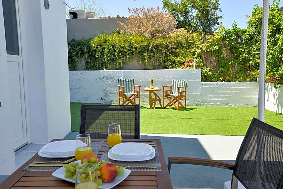 Mylopetra Milos Suites