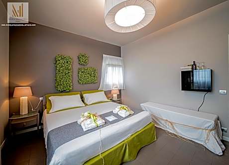 Deluxe Double Room with Bath