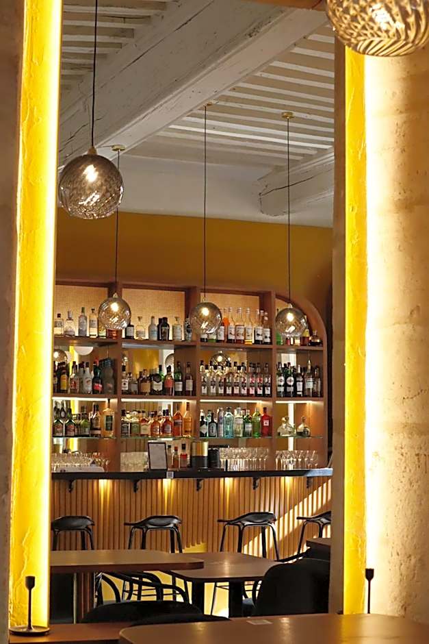 Maison Philippe Le Bon Hôtel, Restaurant & Bar le 19