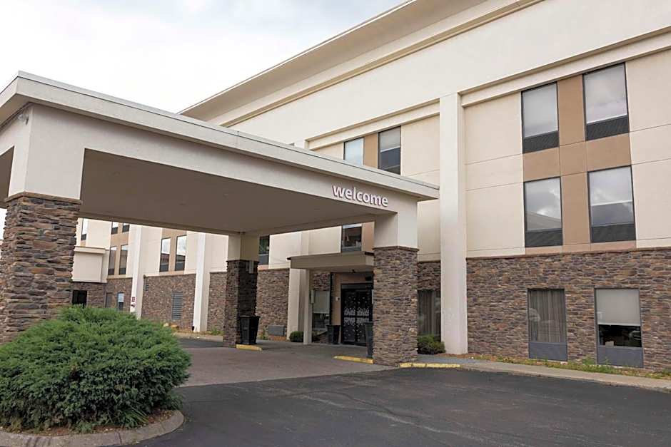 Hampton Inn By Hilton Kent/Akron Area