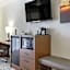 Best Western Plus Lake Front Hotel
