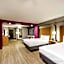 La Quinta Inn & Suites by Wyndham Chattanooga-Hamilton Place