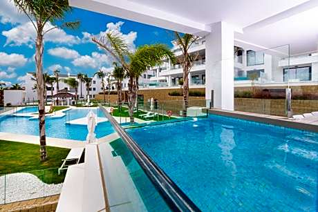 Seaview Residence with private pool