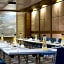 Renaissance by Marriott Izmir Hotel