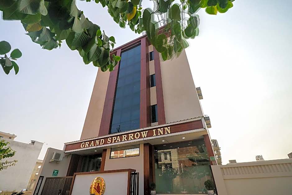 Collection O Grand Sparrow Inn by OYO Rooms – Agra, NC