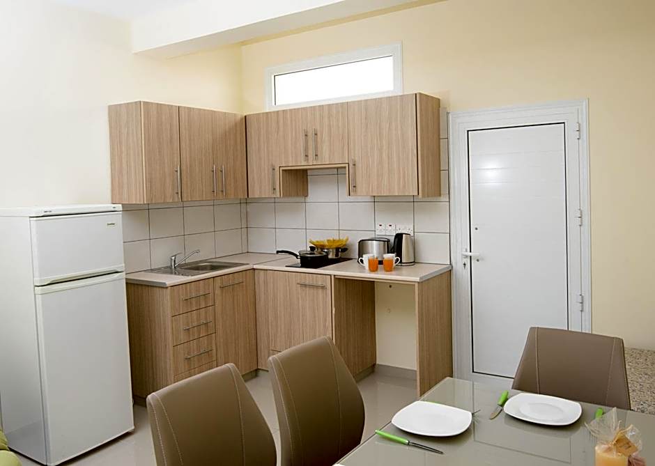 Paul Marie Hotel Apartments