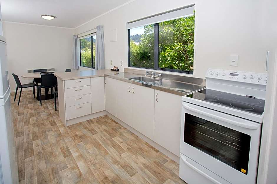 Tasman Holiday Parks - Beachaven