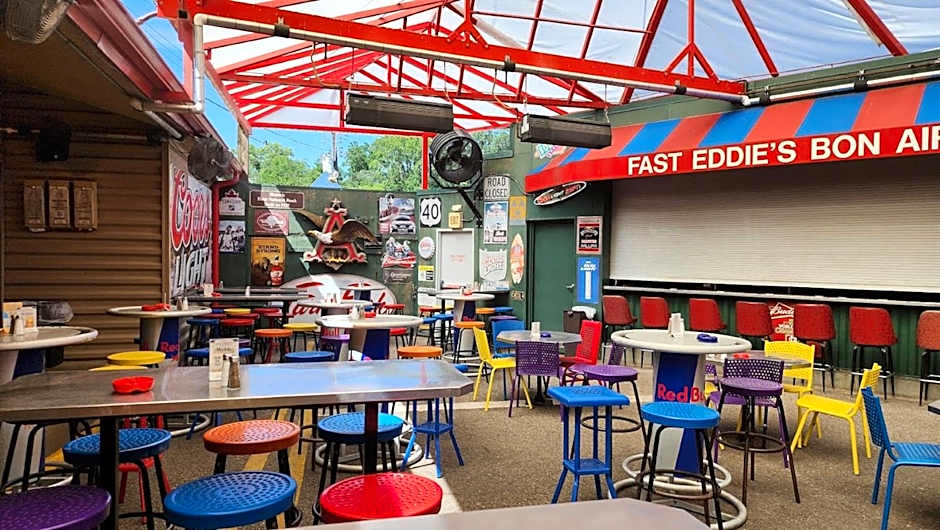 Holiday Inn Express & Suites Alton St Louis Area By IHG