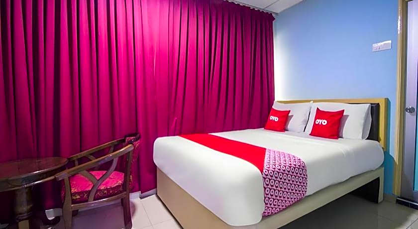 OYO 89842 Hotel 22, Northport