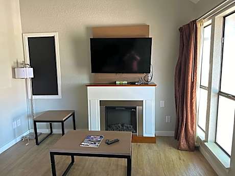 MainStay Suites Springfield South - Battlefield Rd