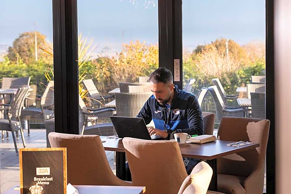 Springfield Hotel & Restaurant