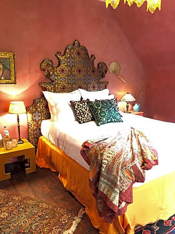 Double Room with Private External Bathroom
