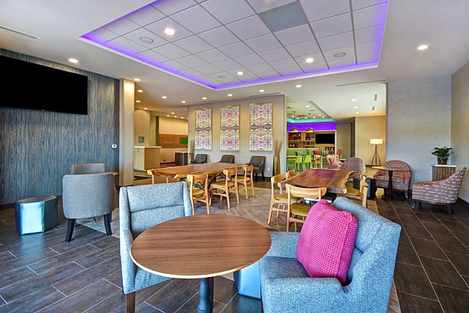 Home2 Suites by Hilton - Wichita Northeast