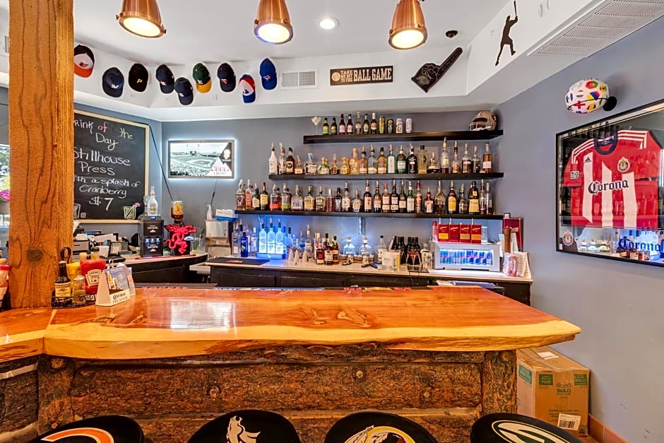 The Beach Retreat & Lodge at Tahoe