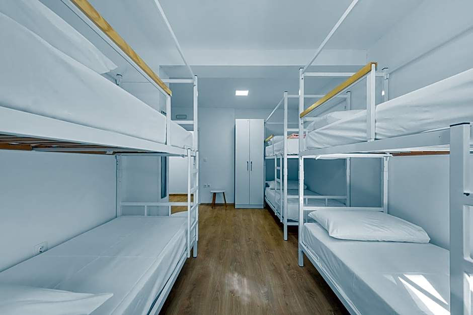 Hostel Elli