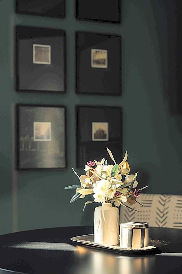 Clemonte Hotel - Your Reception-less Boutique Hideaway