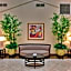 Holiday Inn & Suites Bakersfield by IHG